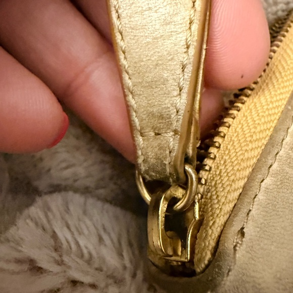 Frye Campus Rivet Zip-Around Leather Wallet Color Tan - Picture 7 of 14